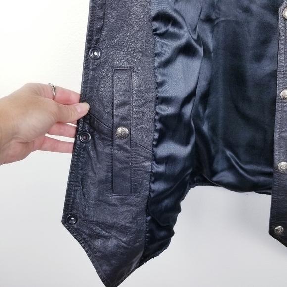 Branded Garments Leather Vest Camel Cigarettes Logo Black USA Vintage size XL - Picture 7 of 9